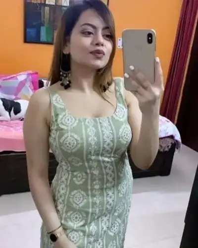 Call Girl in Sanasar